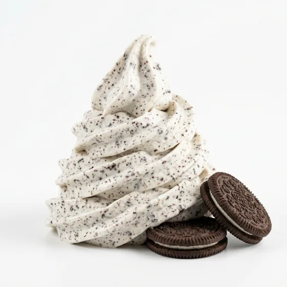 No Sugar Added Cookies & Cream frozen yogurt